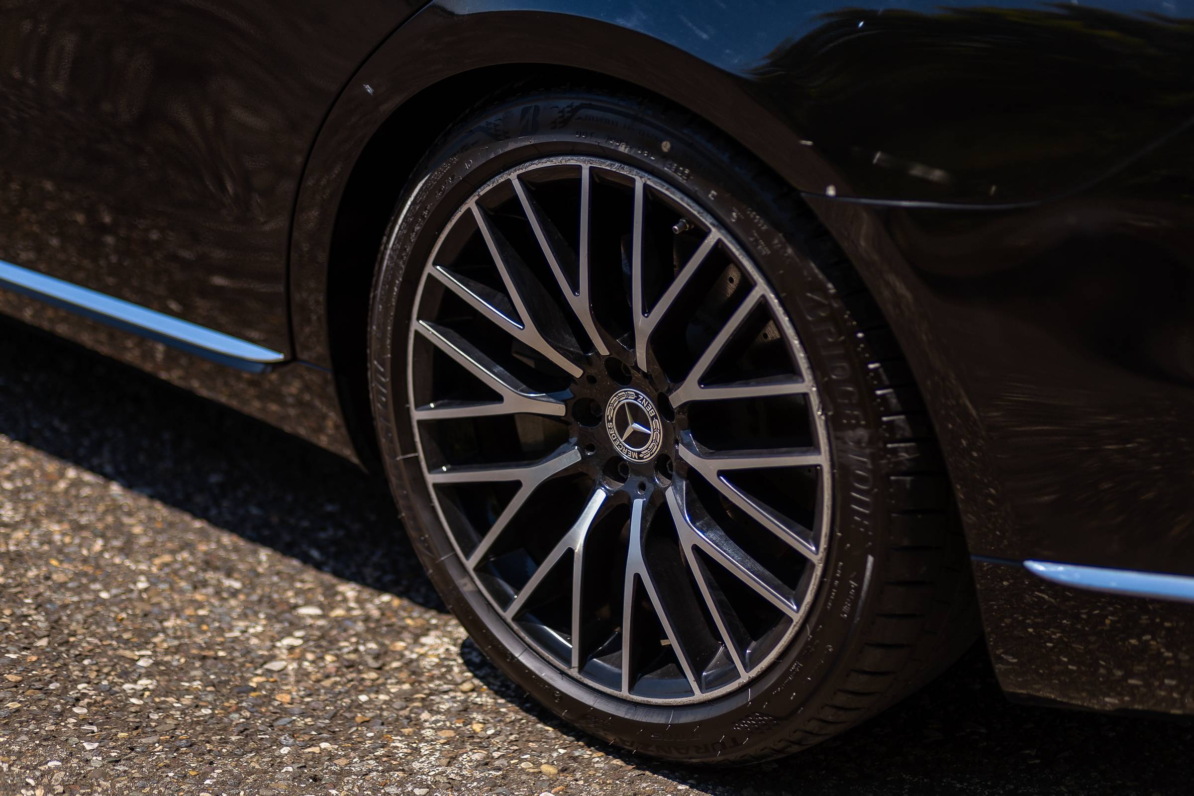 Mercedes-Benz S-Class 580
