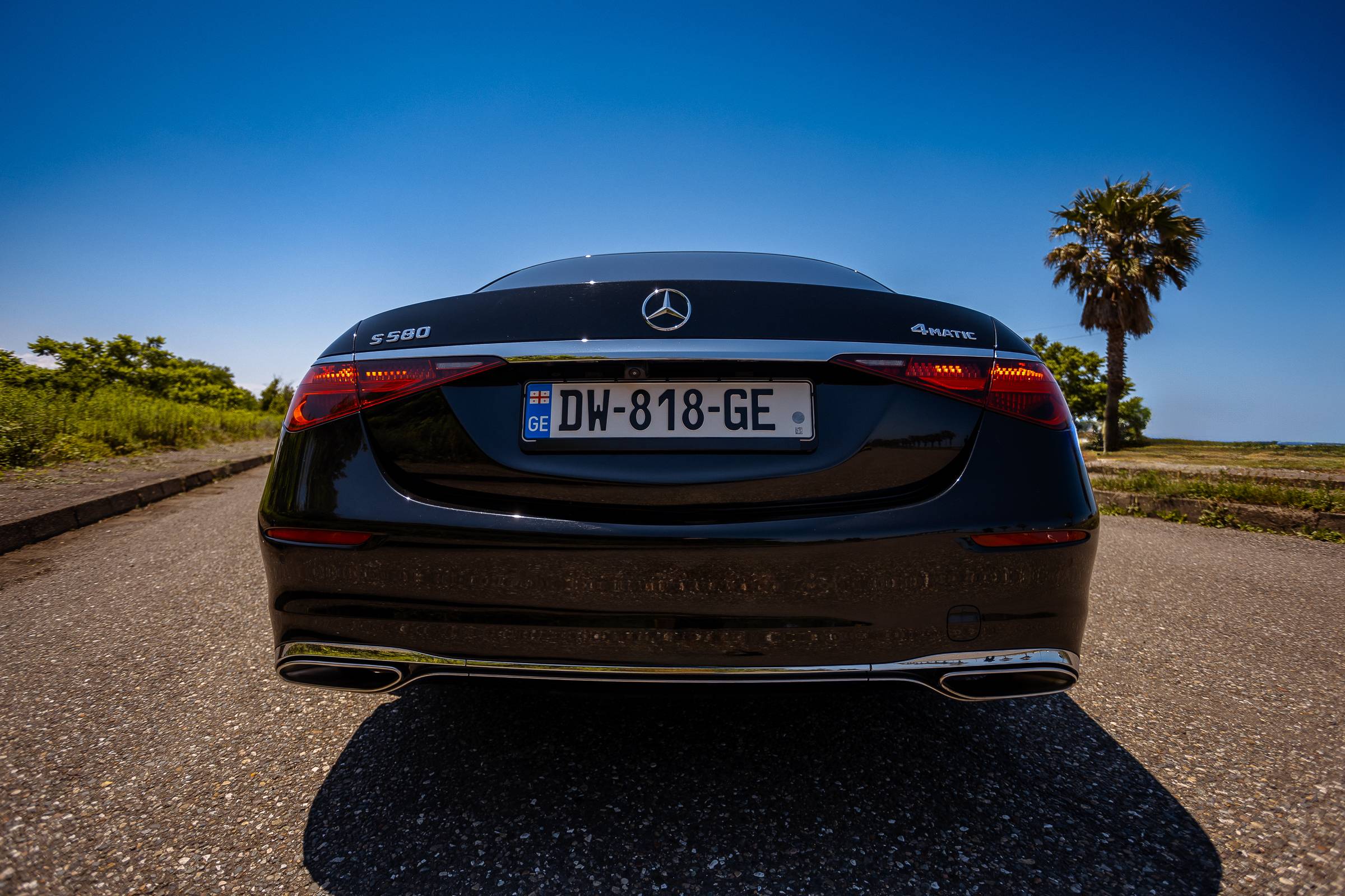 Mercedes-Benz S-Class 580