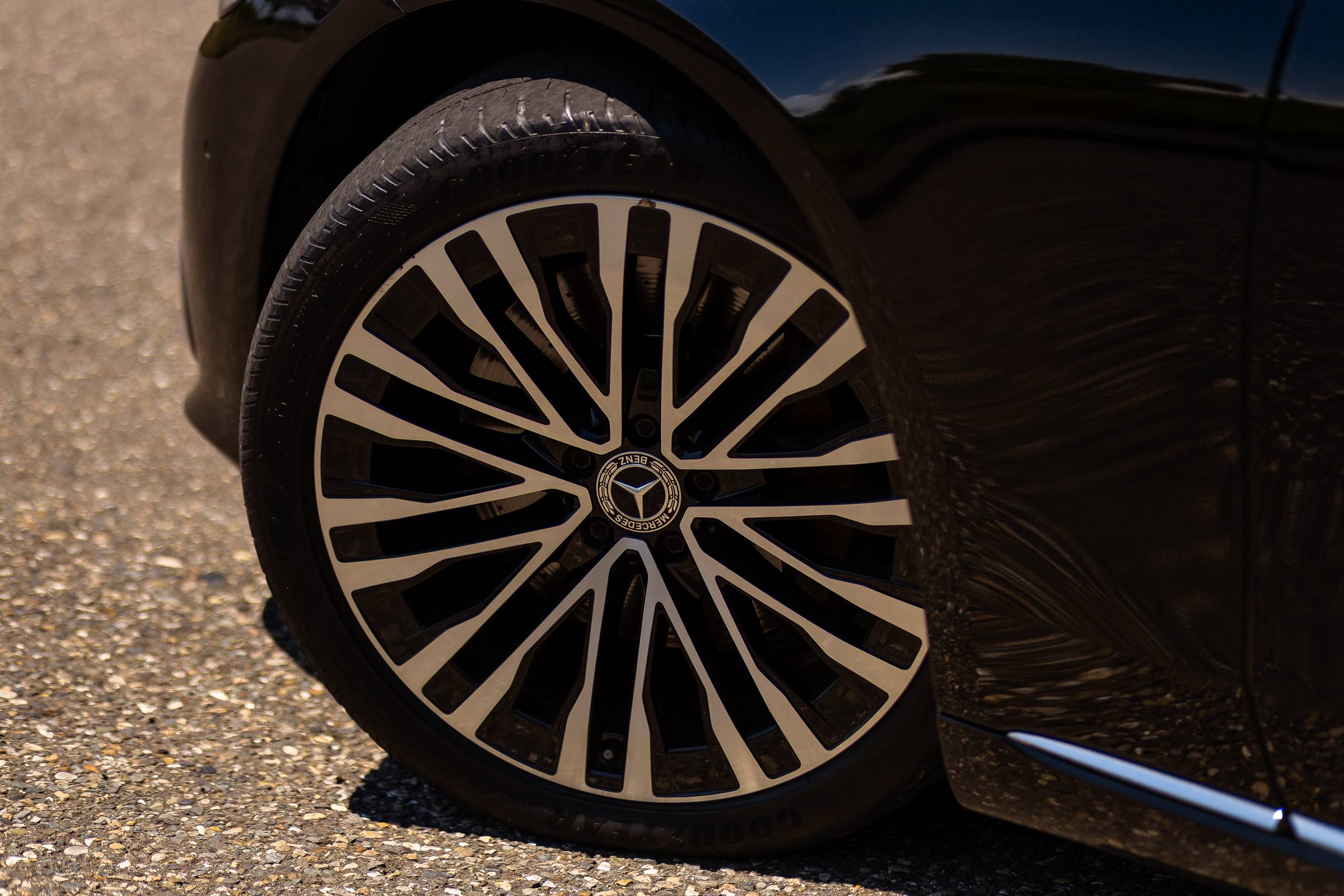 Mercedes-Benz S-Class 580