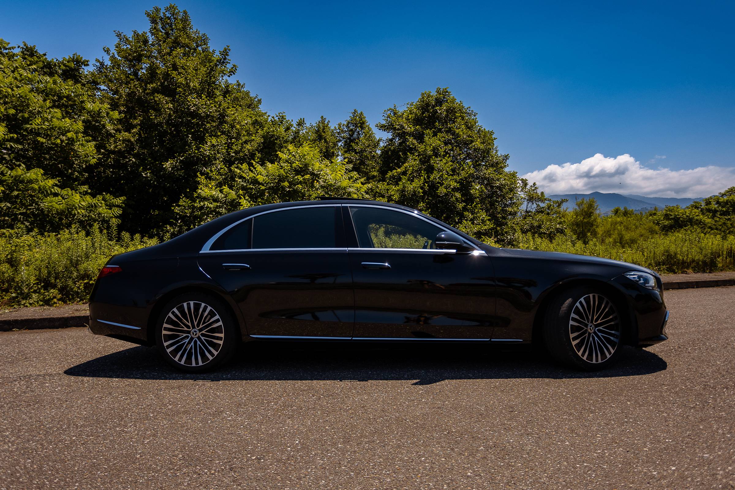Mercedes-Benz S-Class 580