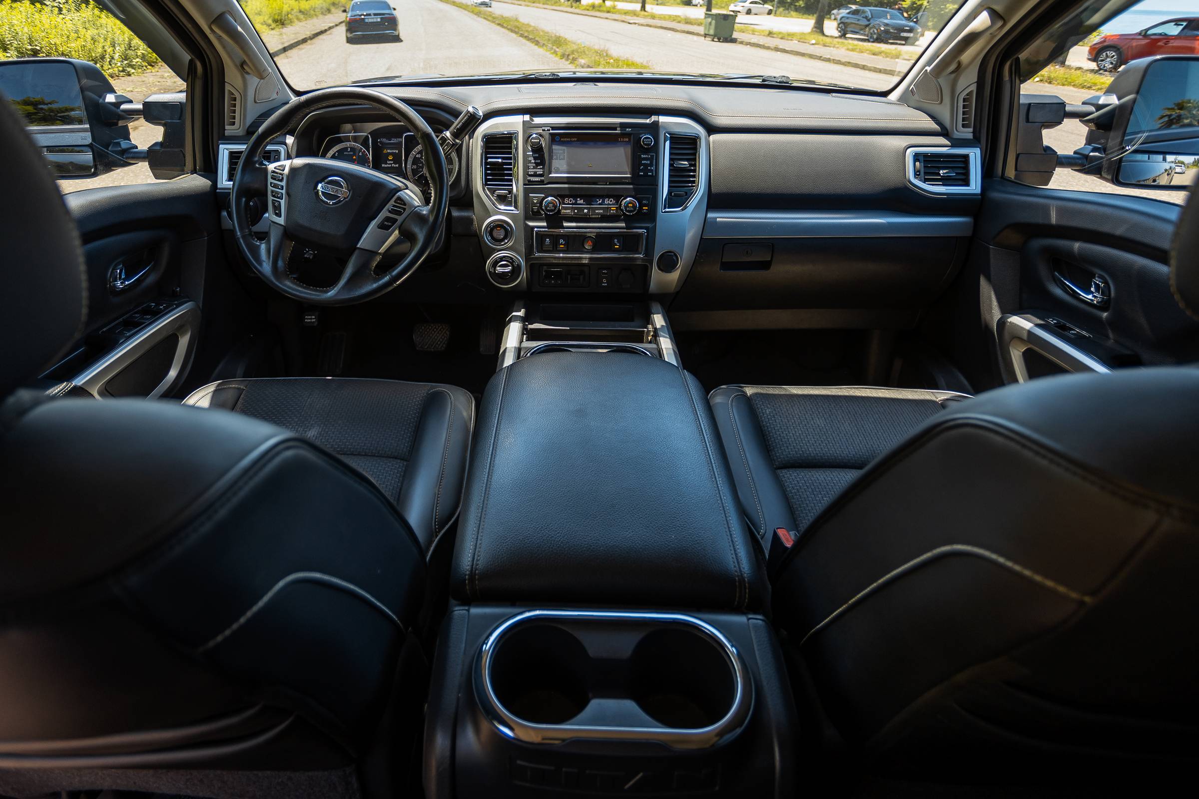 Nissan Titan